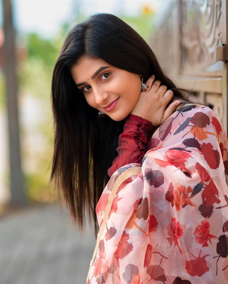 Rucha Vidhate